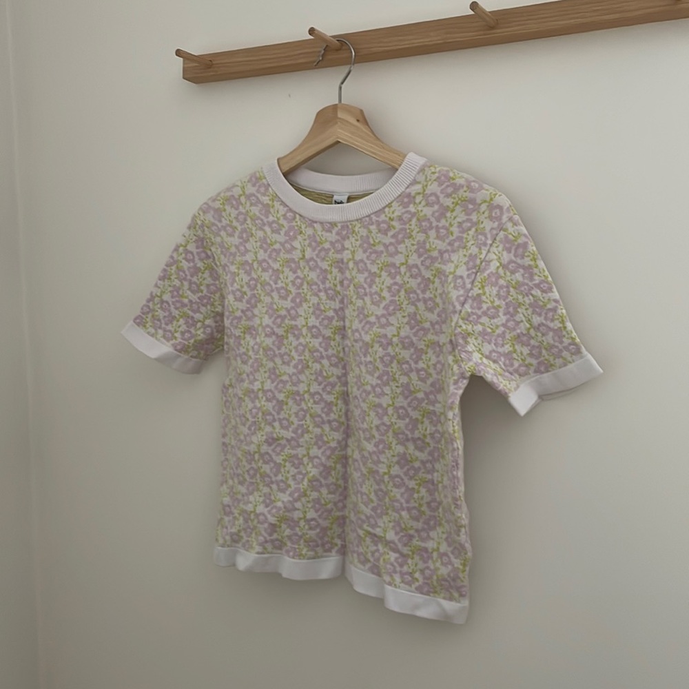 ~*~ FREE WITH PURCHASE - Floral work knit shirt